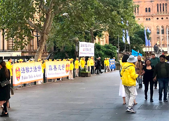 Image for article Les habitants de Sydney soutiennent la manifestation pacifique du Falun Gong contre la persécution
