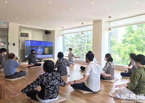 Image for article Corée du Sud : Des participants à un stage de neuf jours de Falun Dafa relatent des changements positifs