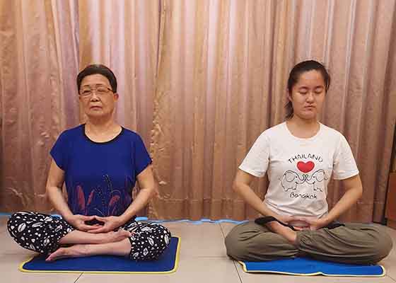 Image for article Mon mari suit mon conseil de croire dans le Falun Dafa et reste en sécurité pendant la pandémie