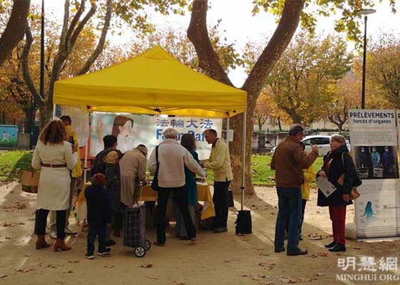 Image for article France : Promouvoir le Falun Dafa dans deux villes du Sud