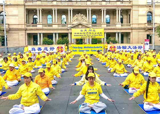 Image for article Les Australiens célèbrent le 30<sup>e</sup> anniversaire de la présentation du Falun Gong : « Le Falun Gong est devenu une formidable force du bien », déclare le commissaire aux droits de l’homme