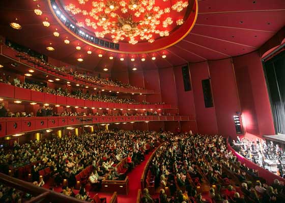 Image for article Shen Yun présente « La Chine avant le communisme » à travers le monde : « C’est un rappel de combien j’admire la culture chinoise »