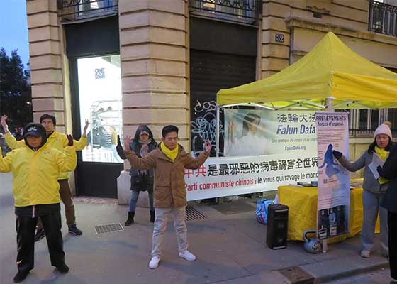 Image for article France : Les principes du Falun Dafa loués lors d’une activité à Paris
