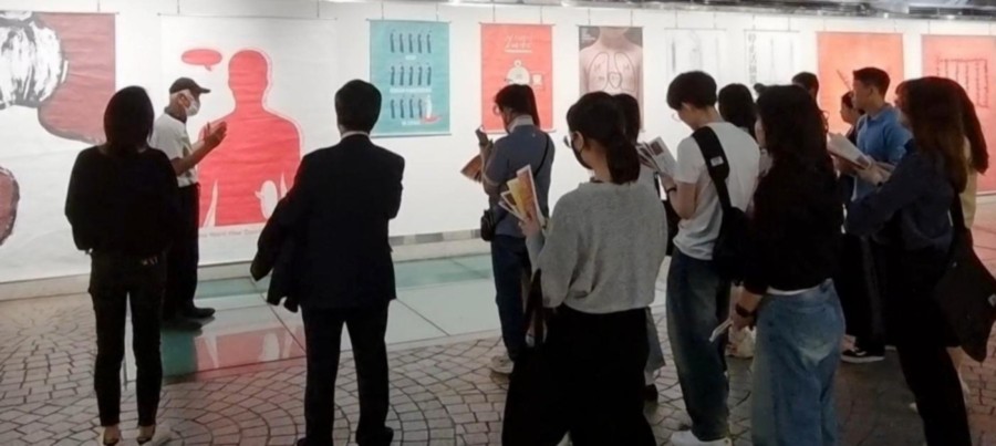 Image for article Séoul, Corée du Sud : Une exposition d’affiches dénonce le crime des prélèvements d’organes commis par le PCC