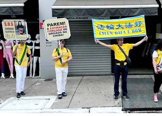 Image for article São Paulo, Brésil : Sensibiliser les communautés chinoises au Falun Dafa