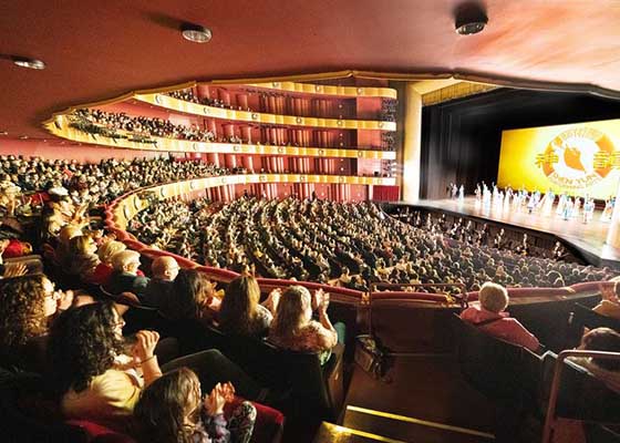 Image for article Les spectateurs danois, français, suisses, canadiens et américains apprécient Shen Yun : « Un magnifique esprit »