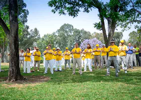 Image for article Tel-Aviv, Israël : Célébrer la Journée mondiale du Falun Dafa au parc Yarkon