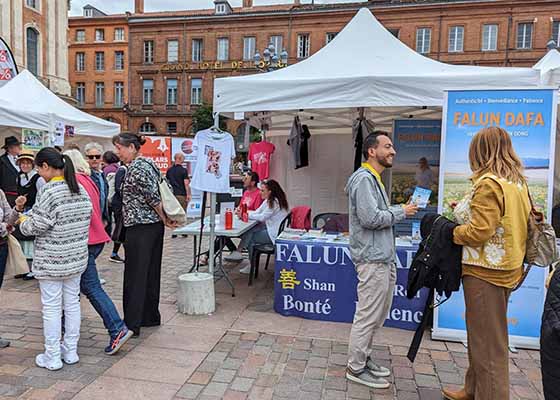 Image for article France : Présentation du Falun Dafa lors d’activités à Draguignan et Toulouse