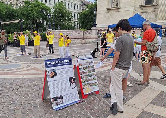 Image for article Budapest, Hongrie : « Ce n’est pas de l’histoire, cela se passe maintenant ! »