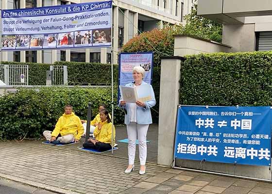 Image for article Allemagne et Suisse : Des pratiquants écrivent à cinq ambassades et consulats généraux de Chine pour demander la fin de la persécution du Falun Dafa