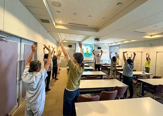 Image for article Japon : Des cours d’introduction au Falun Dafa sont organisés dans la préfecture de Saitama