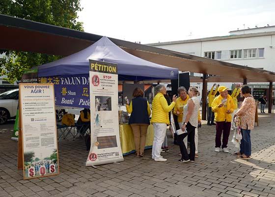 Image for article France : Présentation du Falun Dafa à Lorient