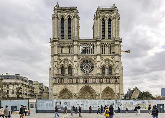 Image for article Rétablir le lien entre l'homme et les dieux ‒ À propos de la réouverture de la cathédrale Notre-Dame de Paris