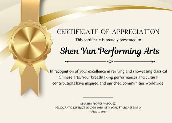 Image for article Les dirigeants américains et canadiens applaudissent Shen Yun : « Une appréciation de la véritable culture chinoise »