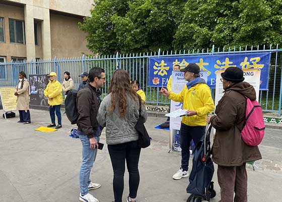 Image for article Paris : Commémoration de la manifestation pacifique du 25 avril