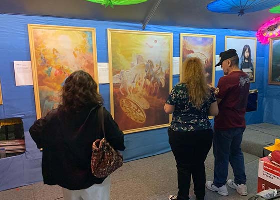 Image for article Saipan : L’exposition L’Art de Zhen Shan Ren participe au 44<SUP>e</SUP> Festival des arts de l’arbre à flammes