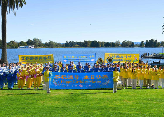 Image for article Nouvelle-Zélande : Célébrer la Journée mondiale du Falun Dafa à Hamilton