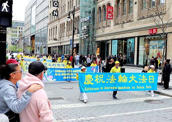 Image for article Canada : Grand défilé à Montréal pour célébrer la Journée mondiale du Falun Dafa