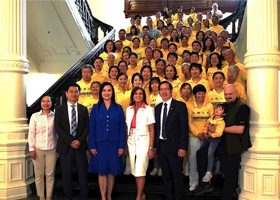 Image for article Le Texas adopte une résolution d’État pour célébrer la Journée mondiale du Falun Dafa