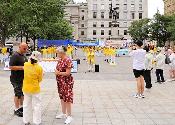Image for article Montréal, Canada : Un rassemblement salue les 440 millions de Chinois qui ont démissionné du PCC et de ses organisations affiliées