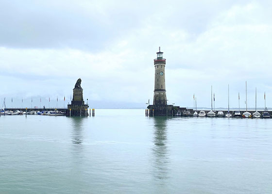 Image for article Allemagne : Les gens condamnent la persécution du Falun Gong lors d’une activité à Lindau
