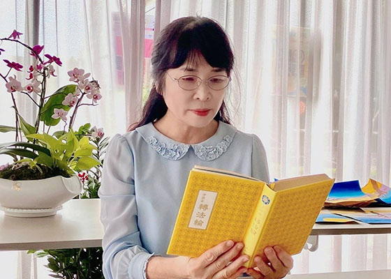 Image for article Une « maman tigre » transformée par le Falun Dafa