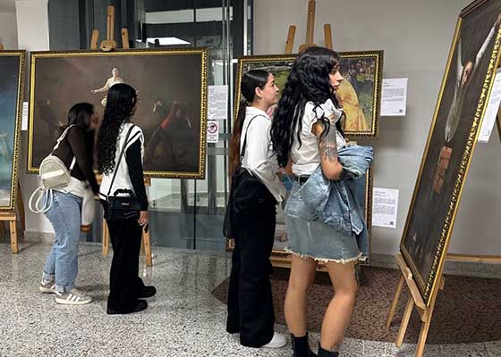 Image for article Medellín, Colombie : Les législateurs saluent l’exposition L’Art de Zhen Shan Ren