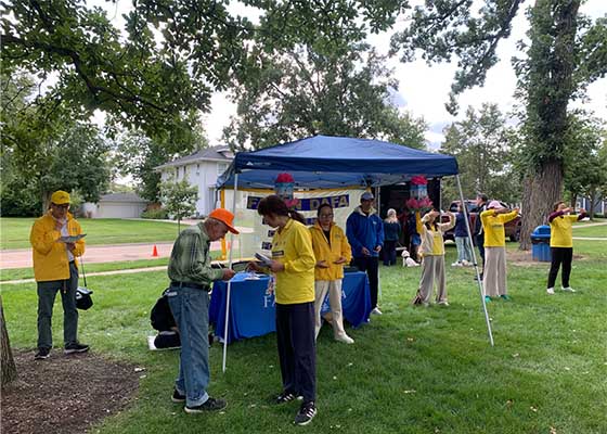 Image for article Chicago : Présentation du Falun Gong au Festival multiculturel Tapestry