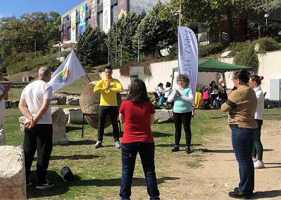 Image for article Bulgarie : Le Falun Dafa accueilli au festival « Bonjour, Santé ! » à Stara Zagora