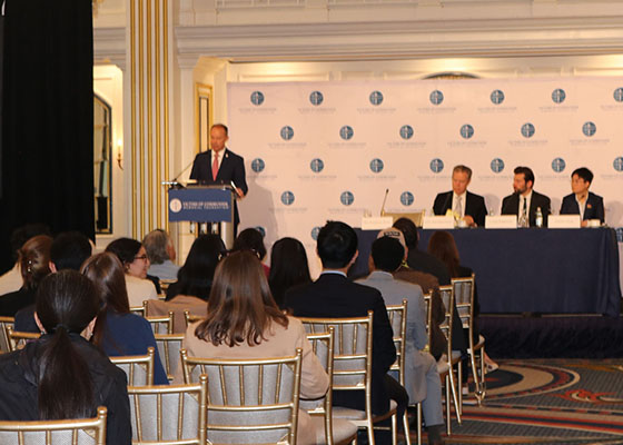 Image for article Des personnalités politiques américaines demandent à la Maison-Blanche de défendre le Falun Gong, afin de préserver les principes fondateurs de la nation