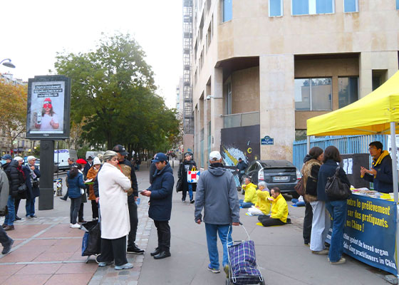 Image for article France : Présentation du Falun Dafa et de la persécution en Chine lors d’activités à Paris et Colmar