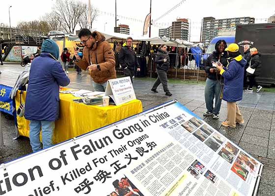 Image for article Une journée d’information organisée à Amsterdam remporte le soutien du public