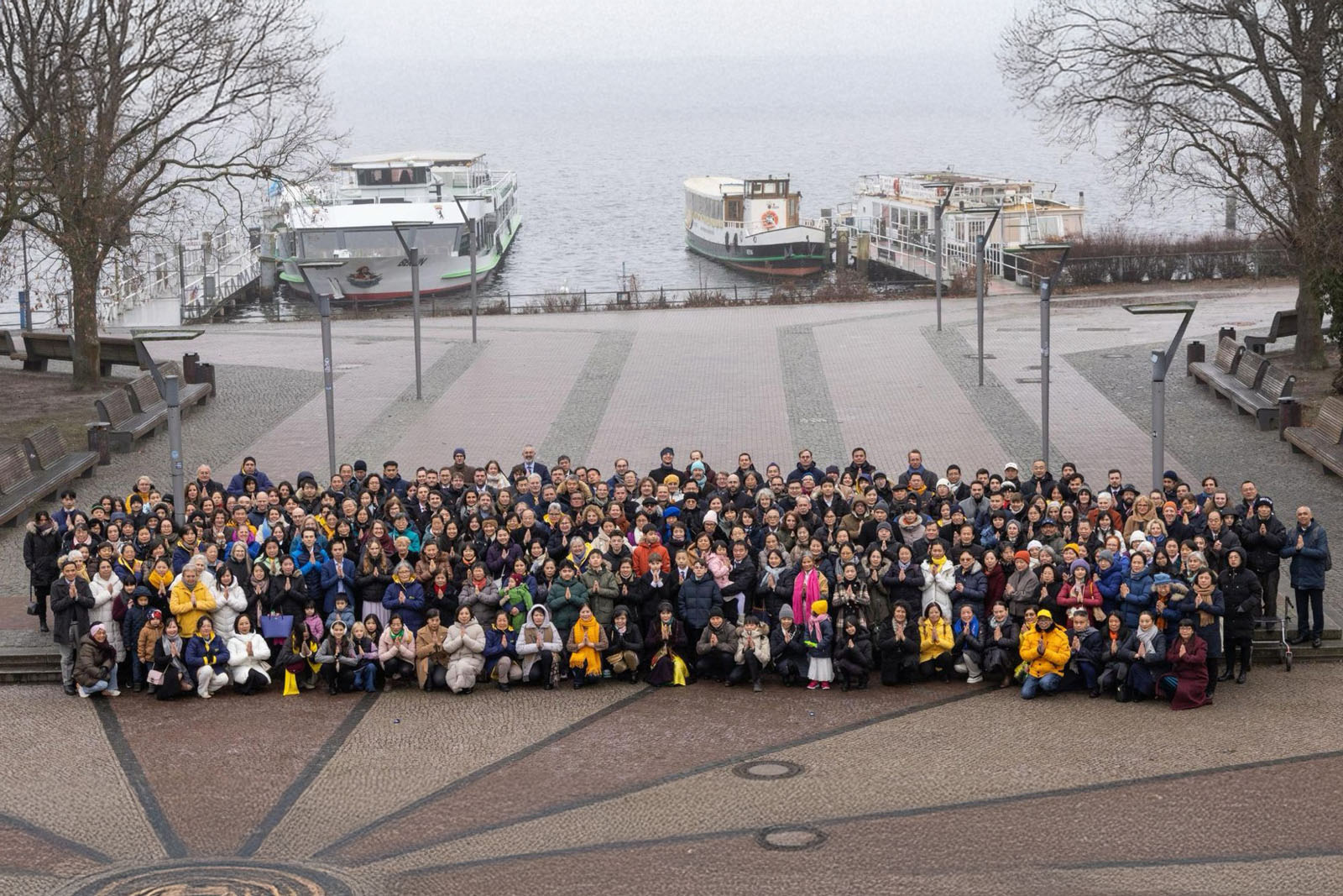 Image for article Les pratiquants d’Allemagne et de Suisse alémanique remercient le Maître et lui souhaitent une Bonne Année