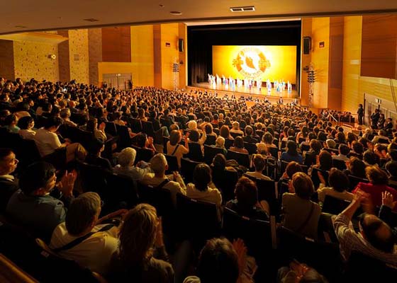 Image for article Le public japonais apprécie Shen Yun : « Le summum de la perfection »
