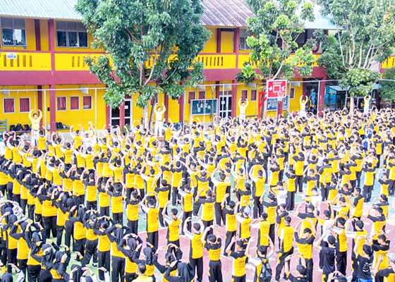 Image for article Batam, Indonésie : Les étudiants et enseignants célèbrent la Journée mondiale du Falun Dafa