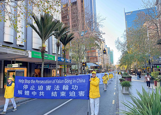 Image for article Auckland, Nouvelle-Zélande : Un rassemblement et un défilé pour dénoncer la persécution du Falun Gong par le PCC