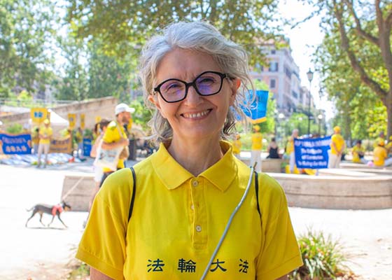 Image for article Activité de Falun Dafa à Rome : Un rassemblement et une veillée aux chandelles source d’inspiration