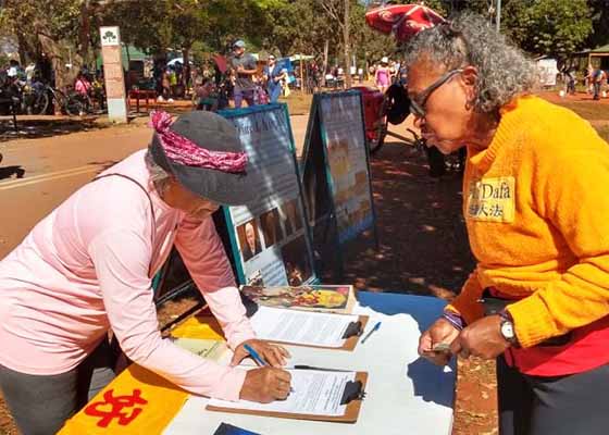 Image for article Brésil : À Brasilia, la population condamne la persécution - « Il faut y mettre fin »