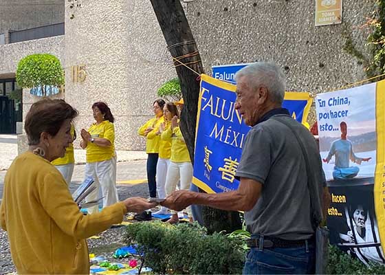 Image for article Mexique : Des pratiquants organisent des événements pour souligner les 27 ans de résistance pacifique face à la persécution en Chine