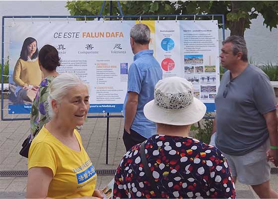 Image for article Les Roumains saluent les efforts déployés par les pratiquants pour dénoncer la persécution