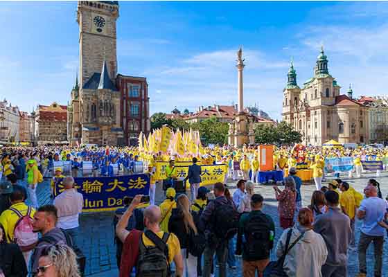 Image for article Prague : Les pratiquants européens de Falun Dafa se réunissent pour partager leurs réflexions sur la cultivation