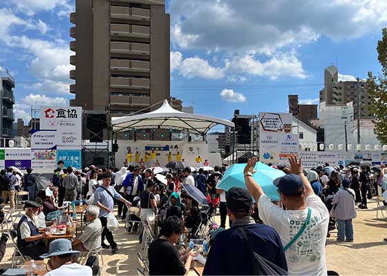 Image for article Hiroshima, Japon : Présentation du Falun Gong au festival du saké